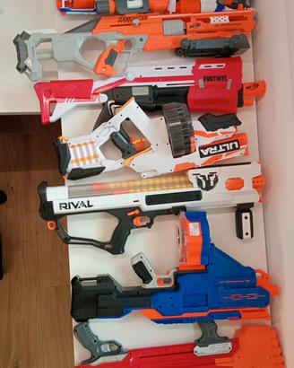 Nerf , pistole o fucili giocattolo 