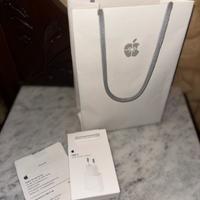 Alimentatore Apple MU7V2ZM/A 18V  USB‑C - Bianco