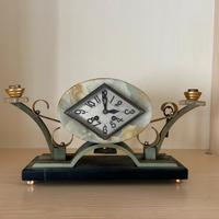 orologio in marmo 