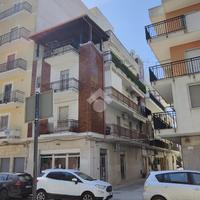 2 LOCALI A MARGHERITA DI SAVOIA