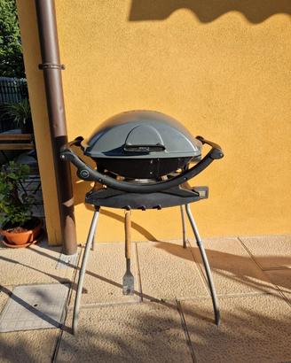 BARBECUE WEBER Q240 