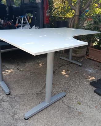 Scrivania Ikea galan