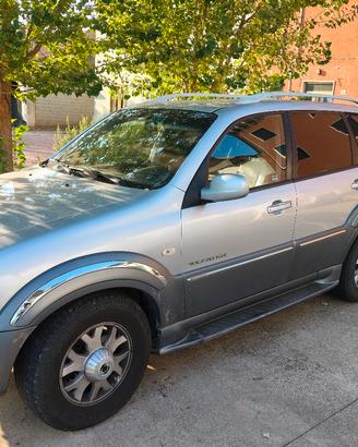 pezzi rexton