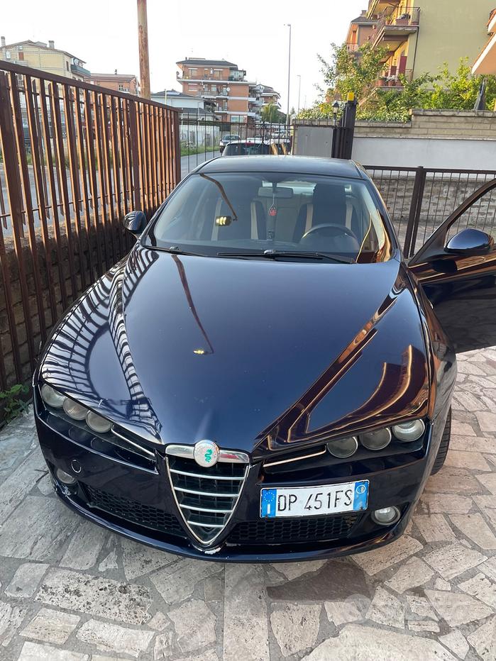 Alfa Romeo 159