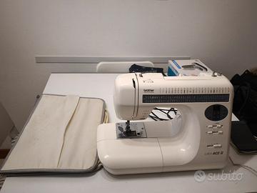 Macchina da cucire Brother 825 super Ace II