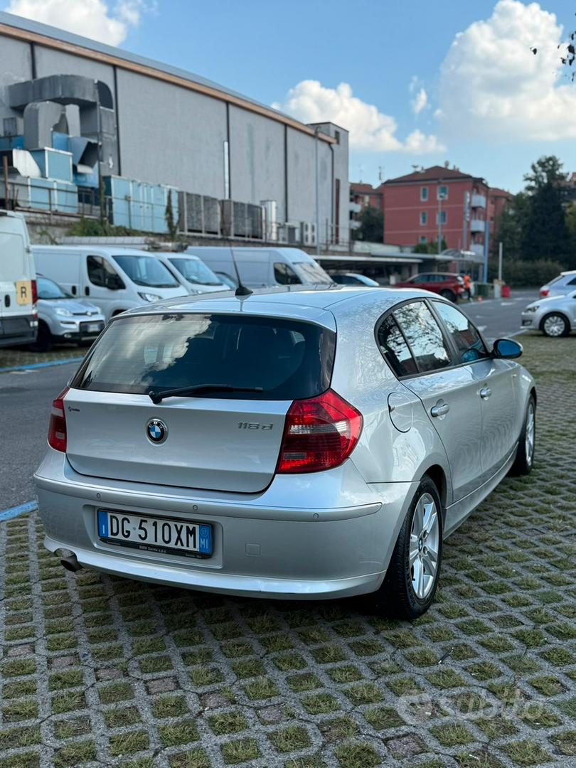 BMW 118 2007 photo 3