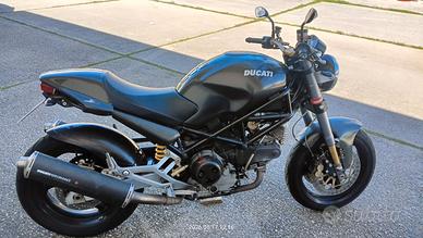 Ducati Monster 900 Dark