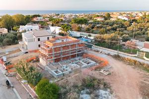 Lotto edificabile a pochi passi dal mare