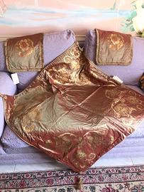 Set copritavolo e due centrini in velluto di seta