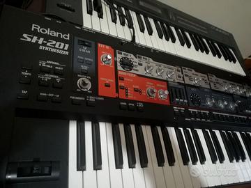 Roland SH201 perfettamente funzionante