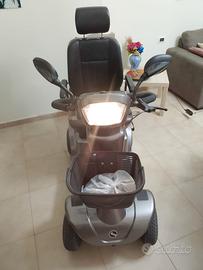 Motoretta elettrica per disabili