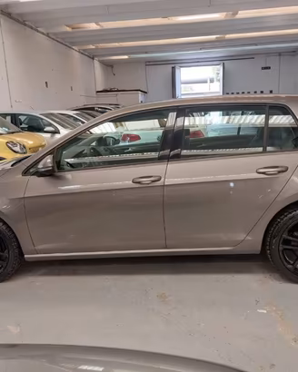 VOLKSWAGEN Golf 1.6 TDI 5p.