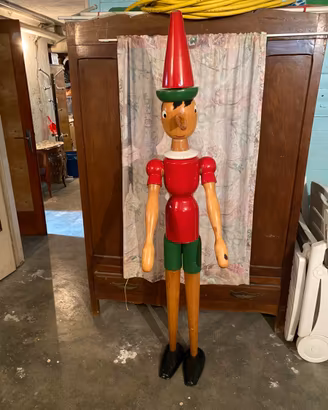 Pinocchio gigante in legno d’epoca-h1,84