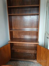 libreria in legno anni 70
