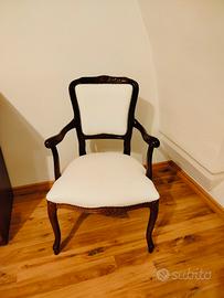 Sedia/Poltroncina classica in legno noce NUOVA.