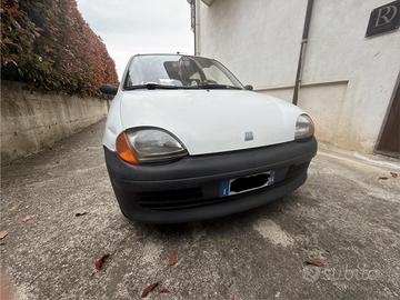 Fiat Seicento 900i cat SX 1999 - Young