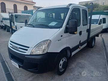 Iveco Daily 35C15 3.0 Doppia Cabina 7 posti