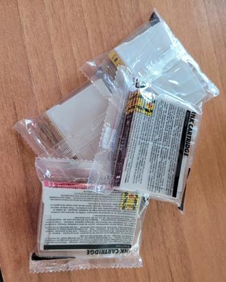 4 cartucce per stampanti Epson