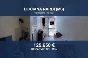 Immobile in asta di 1300 m² a Licciana Nardi