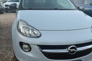 opel adam 1,2 69 cv super accessoriata