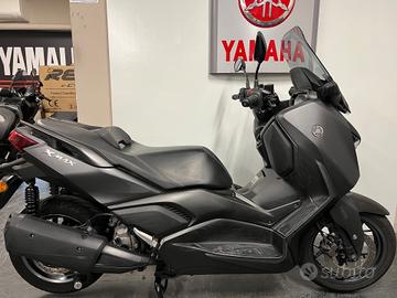 Yamaha X-Max 300