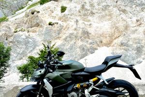 Ducati Streetfighter V2 2024