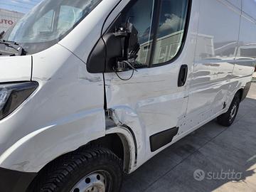 CITROEN Jumper 30 BlueHDi 120 S&S PC-TN Furgone