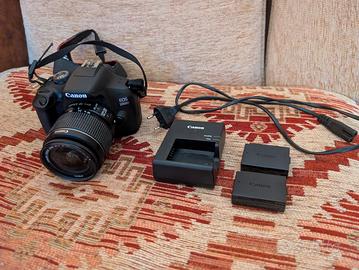 Canon EOS 2000D con lente 18-55