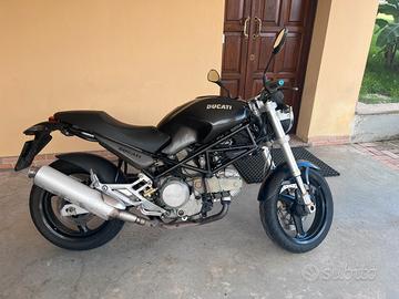 Ducati Monster 600 anno 2000