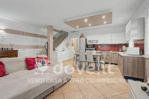 Appartamento di 165 m² con 5 locali a Roverchiara