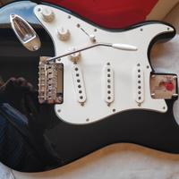 corpo Fender Sratocaster Player mancino L/H