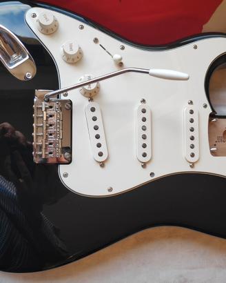 corpo Fender Sratocaster Player mancino L/H