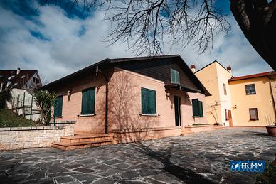 Casa indipendente - Contrada Colle dell'Orso