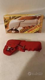 APRISCATOLE ELETTRICO A PILE LISA BIONDI ANNI 70