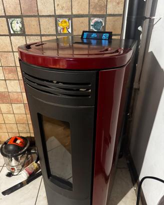 Idrostufa a pellett La Nordica Costanza Idro 5.0