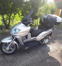 YAMAHA VERSITY CX 300