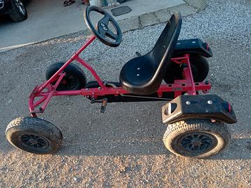 Go kart a pedali