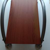 Mobiletto porta pc