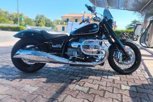 BMW R18 First Edition bobber