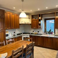 Cucina classica in legno