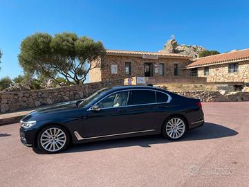 730 xdrive pacchetto pure luxury