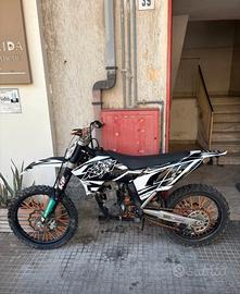 Ktm sx-f 250 4 t 2011