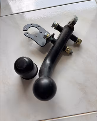 Gancio traino estraibile “Auto-Hak” V50