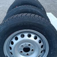 CERCHI IN FERRO CON GOMME 195.70.15