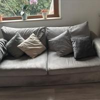 Divano grigio annalrgico sfoderabile