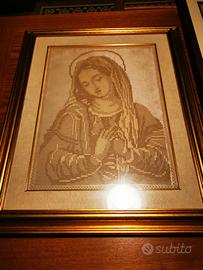 Quadro in filet con madonna
