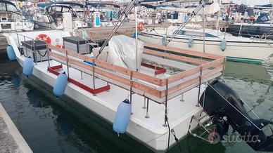 Barca a pontone 9 metri 16 persone