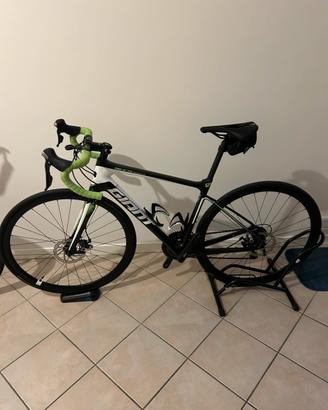 Bicicletta Giant Defy Advanced