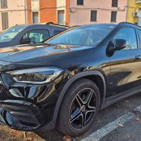 Mercedes GLA 200 Premium Pack AMG Night