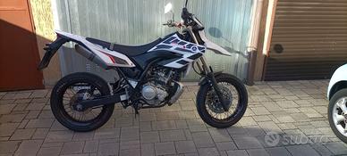 Yamaha wr125x